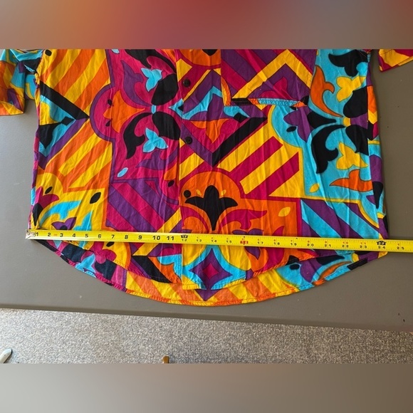 OPUNTIA Handmade Unique Vibrant Button Up Short Sleeve Shirt, Unsized - Picture 10 of 12